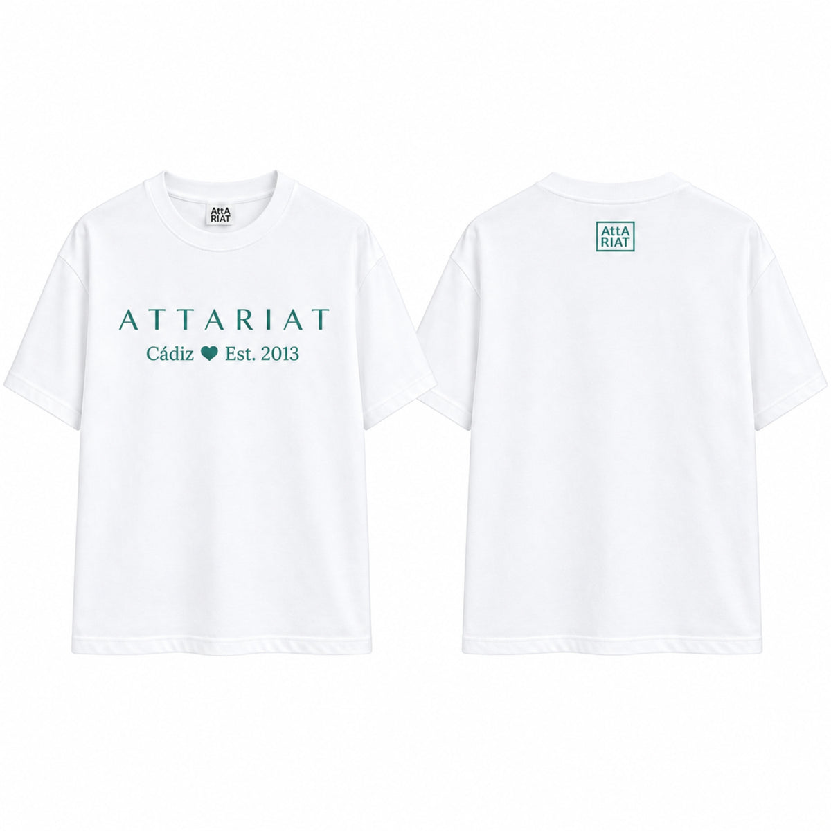 Detalle del bordado del logo en camiseta ATTARIAT