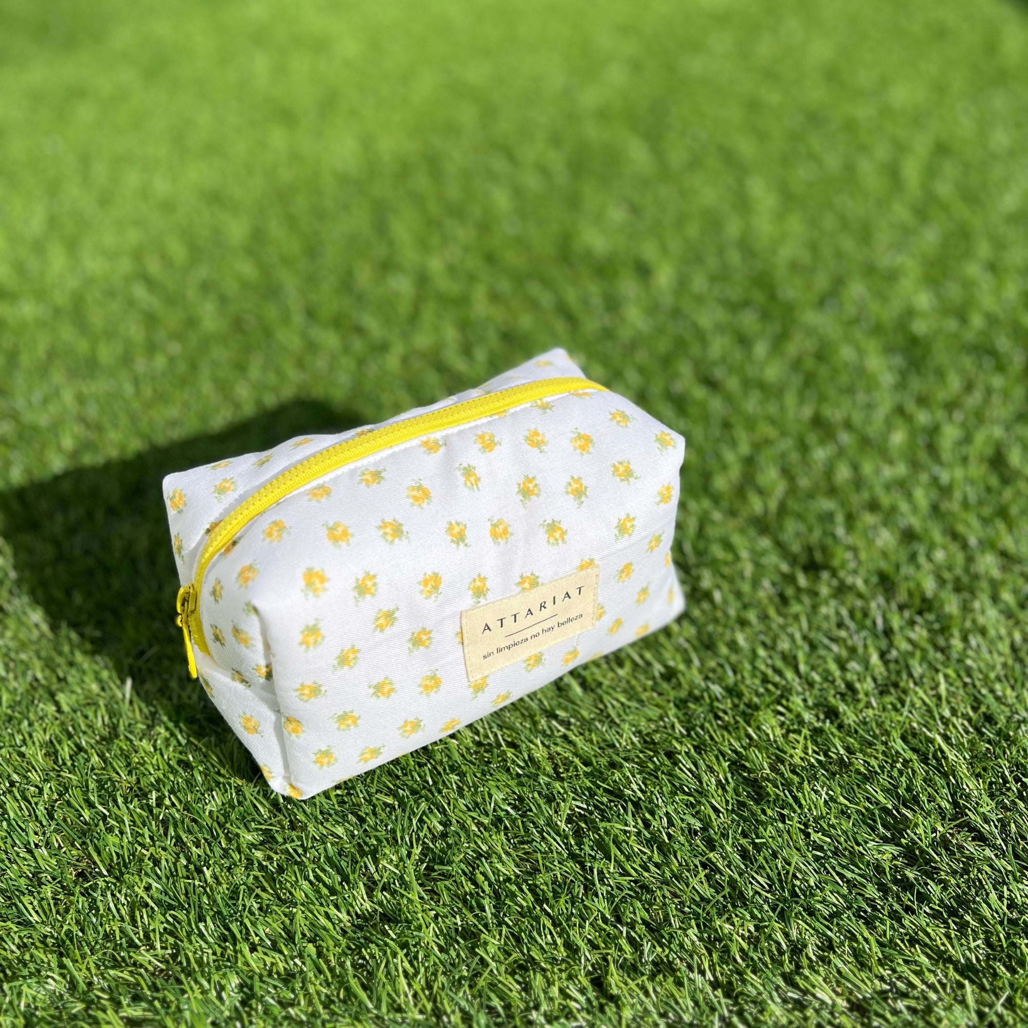 YELLOW FLOWERS MAKEUP BAG